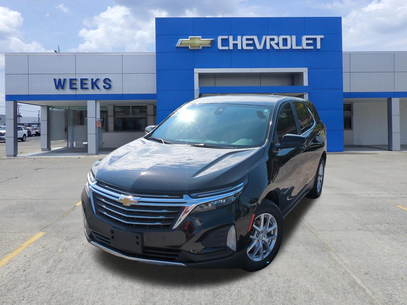 2023 Chevrolet Equinox LT in Mosaic Black Metallic — front three-quarter view